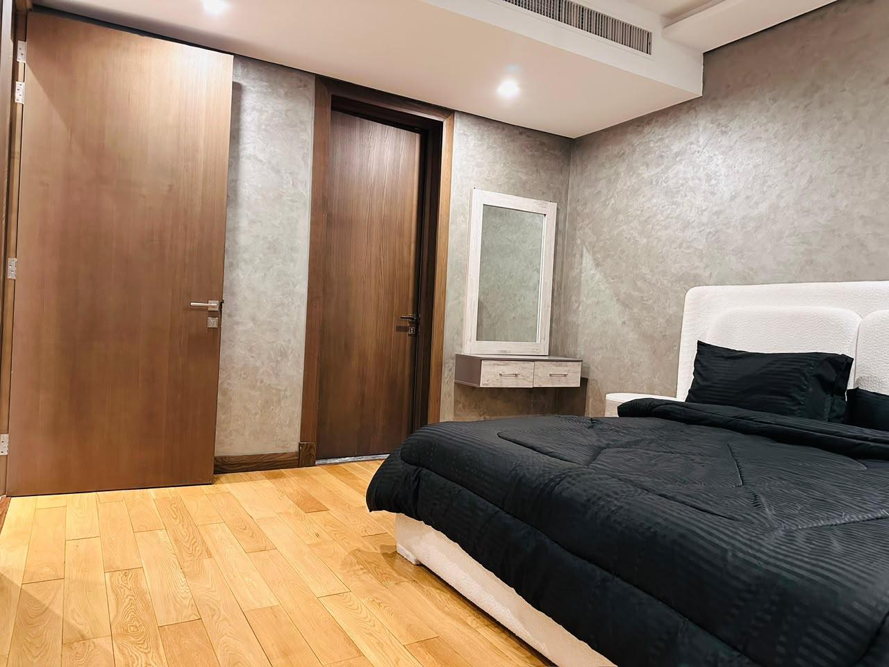 Gulberg Luxury Apartments — property photo 8