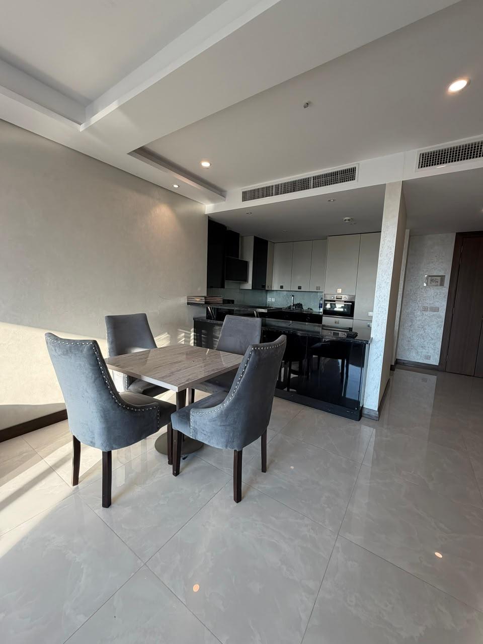Gulberg Luxury Apartments — property photo 9